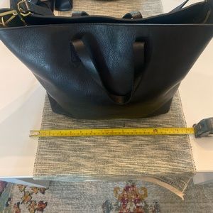 Black leather Madewell tote
